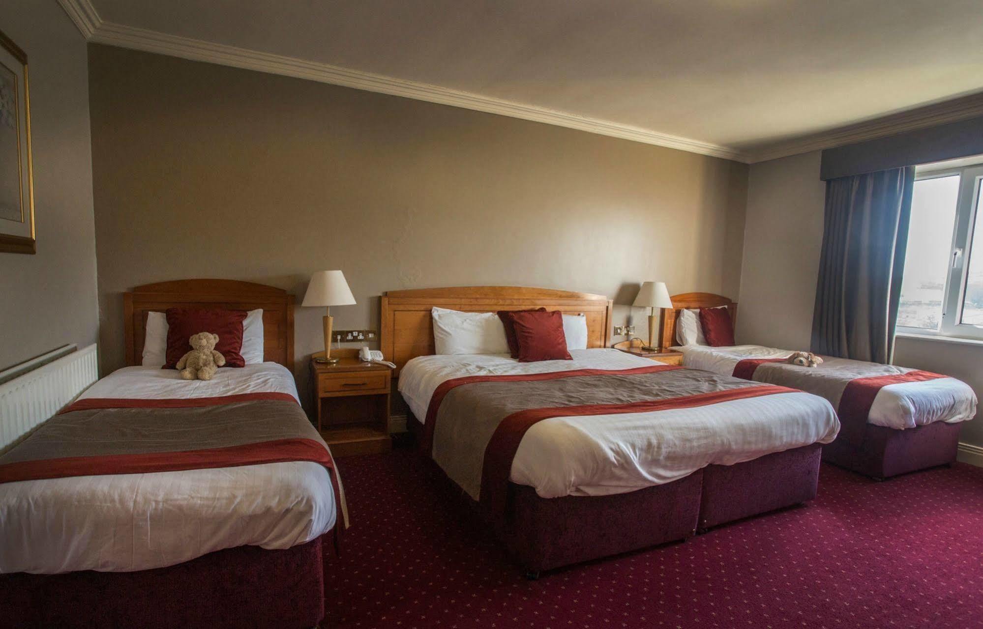 Carrickdale Hotel & Spa ダンドーク エクステリア 写真