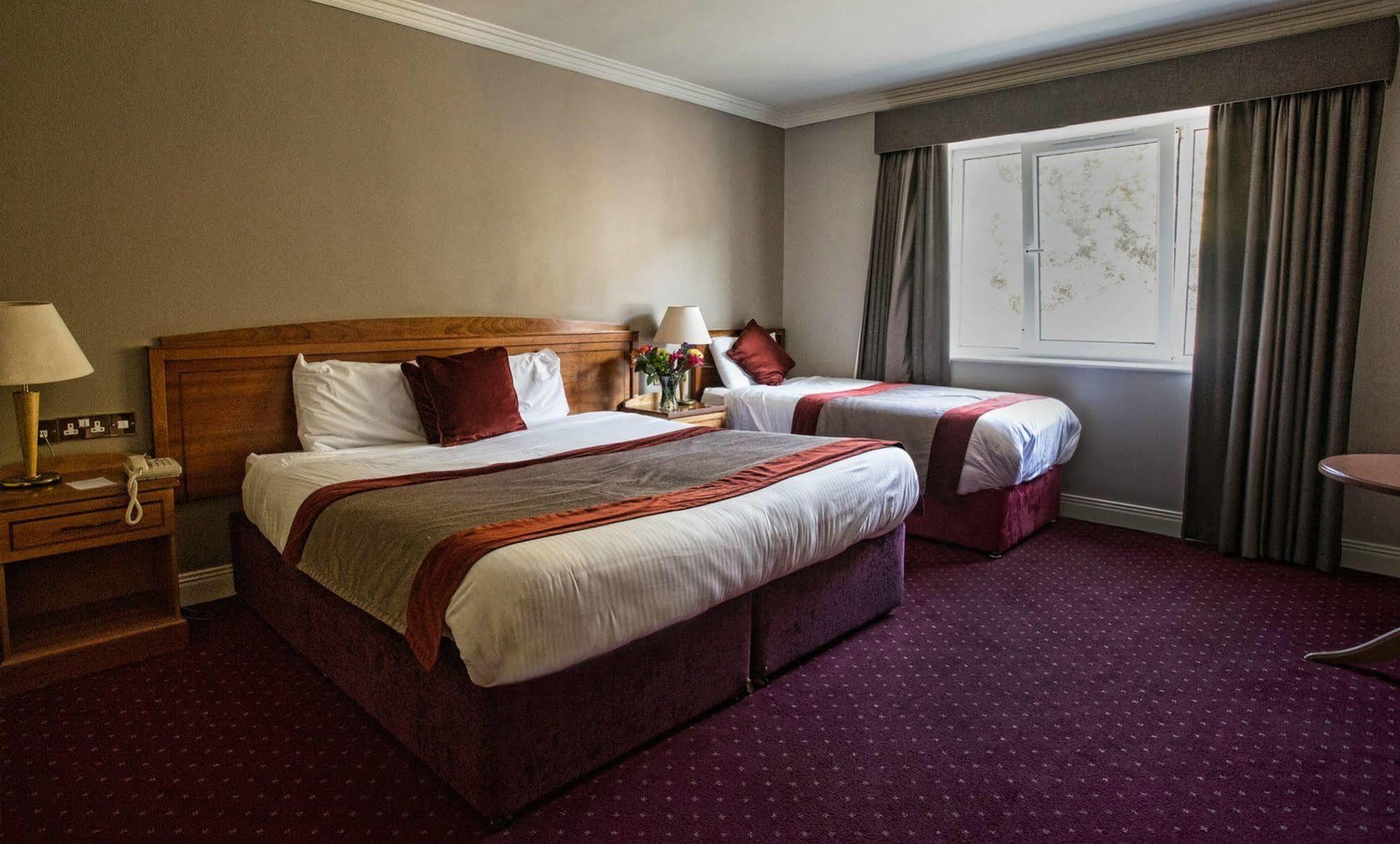 Carrickdale Hotel & Spa ダンドーク エクステリア 写真