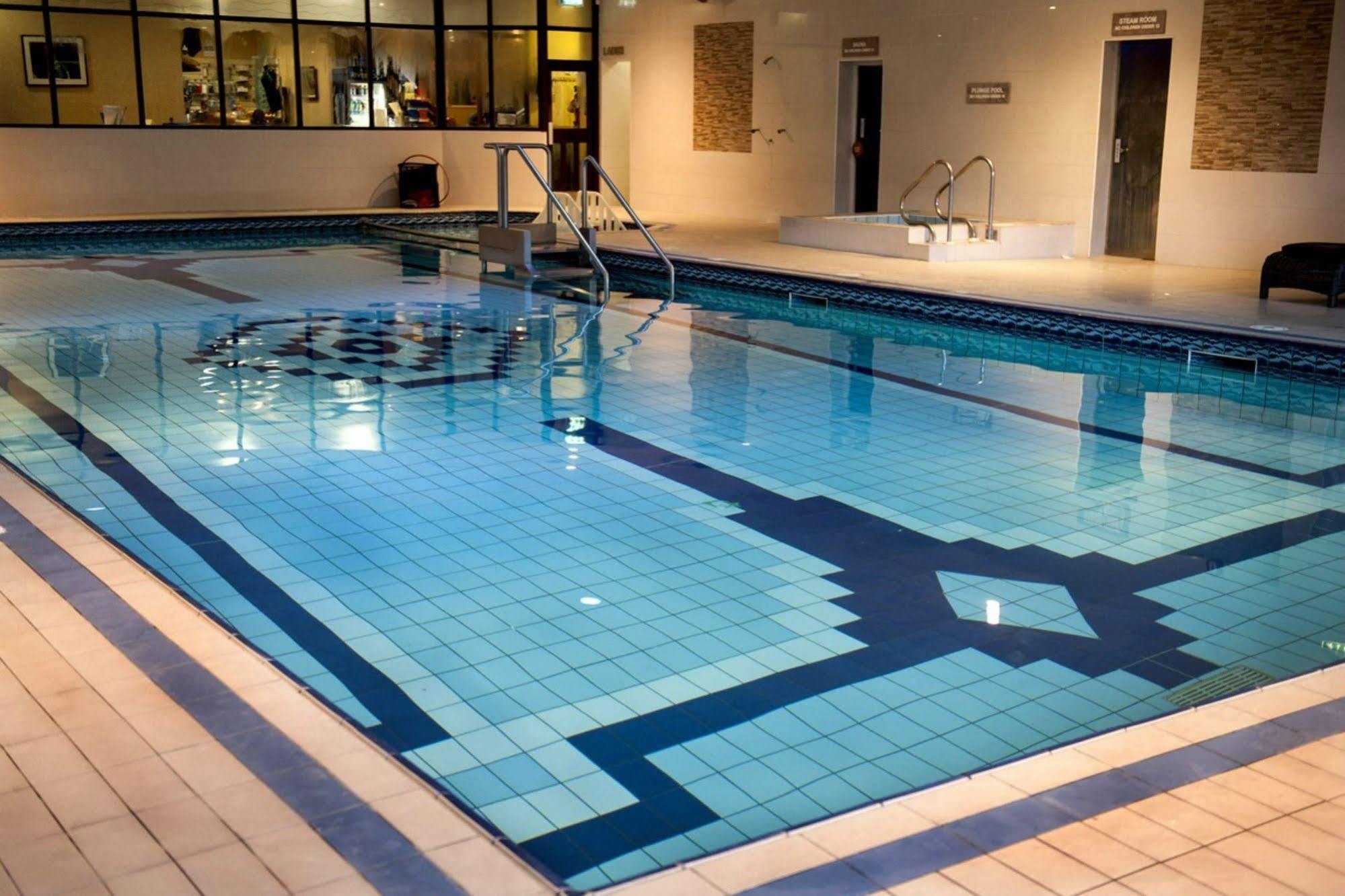 Carrickdale Hotel & Spa ダンドーク エクステリア 写真